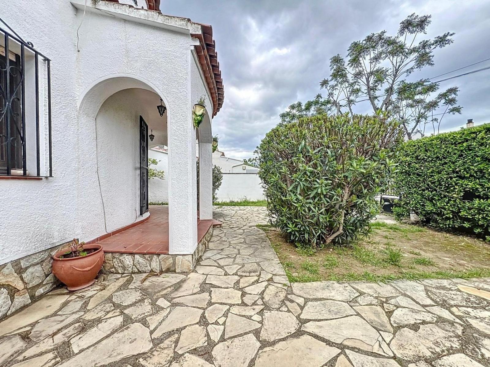 Requesens Villa Empuriabrava Luaran gambar